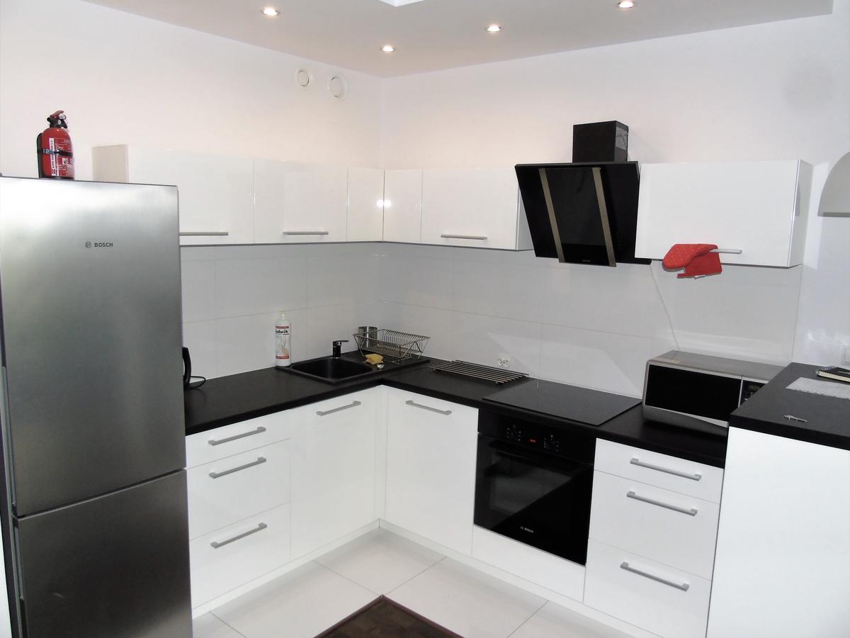 Mone - Fajny Apartament W Centrum Wroclawia ภายนอก รูปภาพ